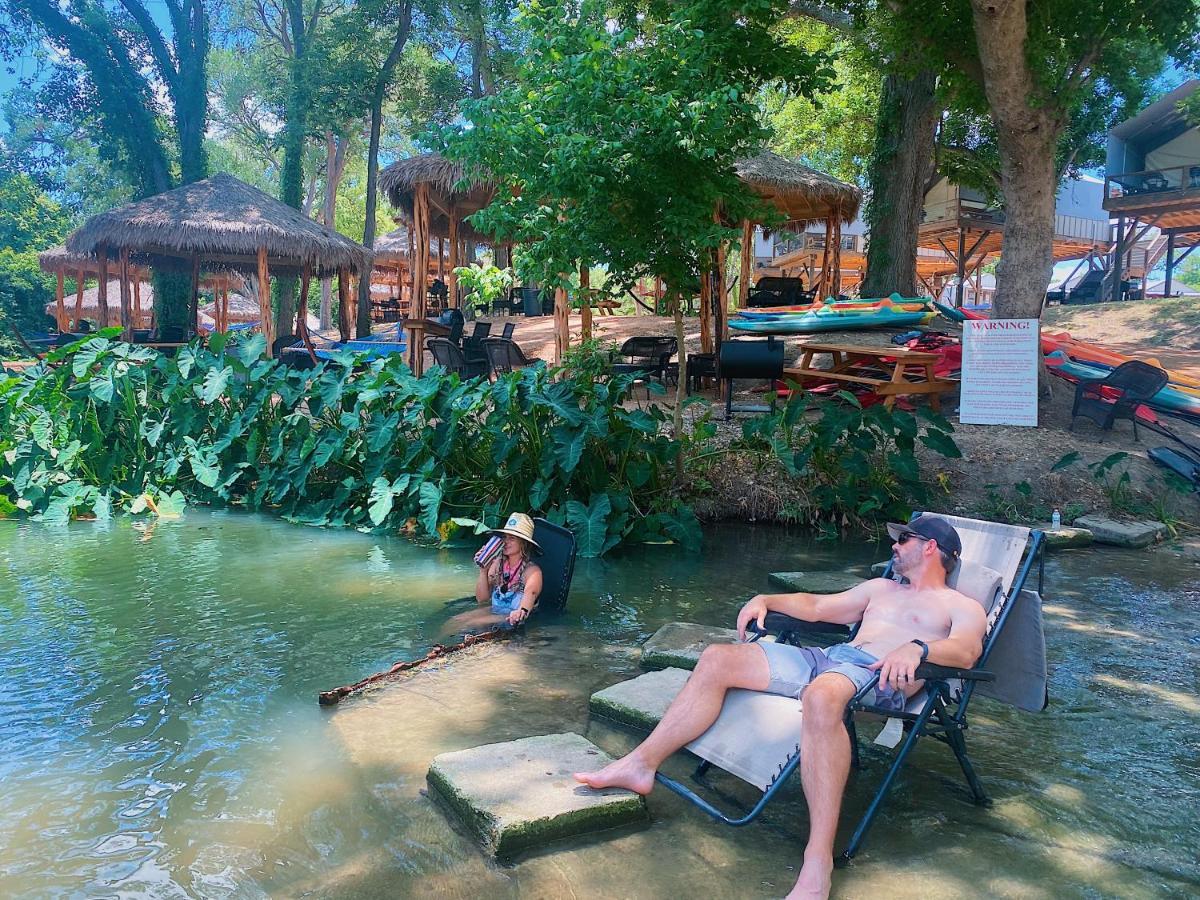 Son'S Rio Cibolo Birdhouse Cabin #11 Beautiful Creek Front Cabins And Cabanas! Villa Marion Exteriör bild